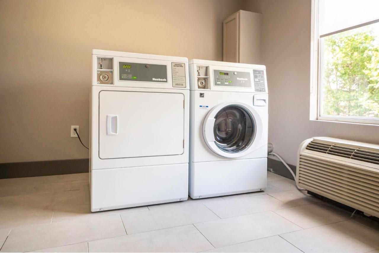 Holiday Inn Express And Suites Atlanta-Johns Creek By Ihg Bagian luar foto